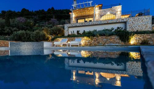 Deluxe Villa