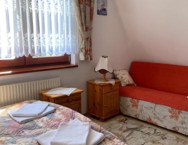 Quadruple Room with Shared Bathroom