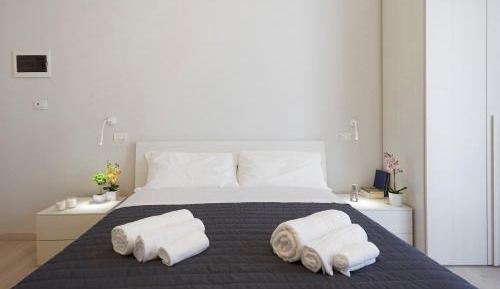 Deluxe Double Room with Shower