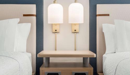 One-Bedroom Queen Suite with Two Queen Beds
