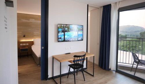 Mini-Suite