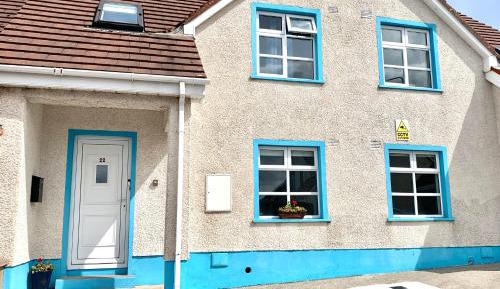 Three-Bedroom Townhouse