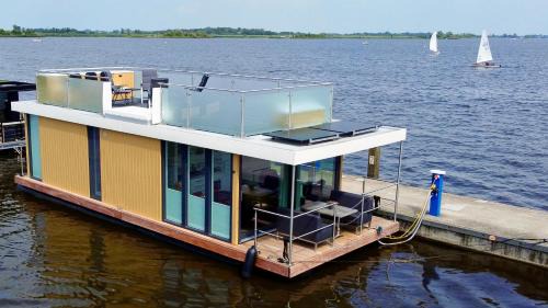 Houseboat