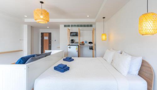 Two-Bedroom Apartment with Balcony