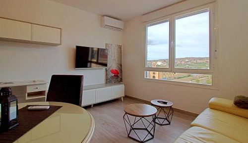 Two-Bedroom Apartment with River View