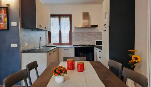 Two-Bedroom Apartment with Lake View
