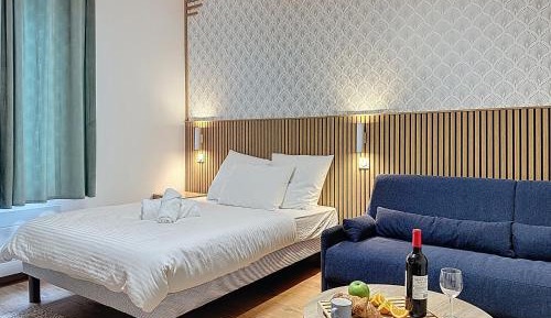 One-Bedroom Apartment