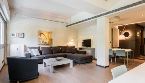Apartment with City View