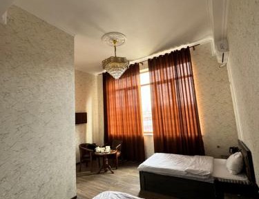 Twin Room with Mountain View