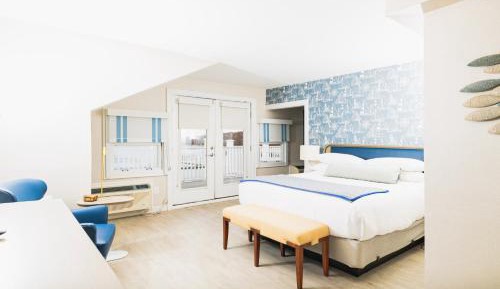 King Suite with Ocean View