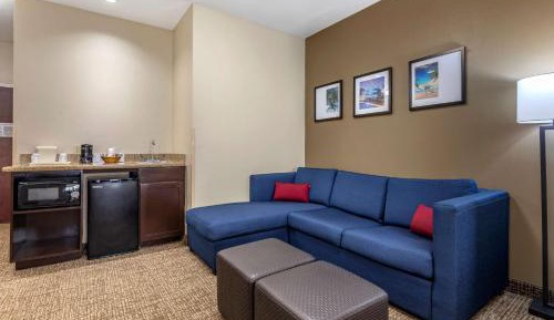 King Suite - Disability Access/Non-Smoking