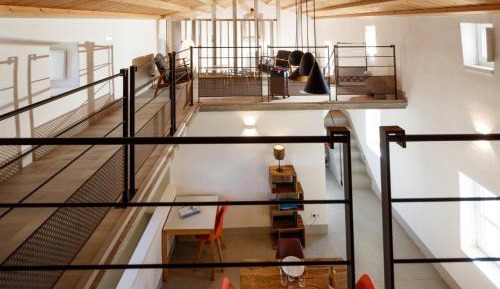 One-bedroom Loft Apartment 