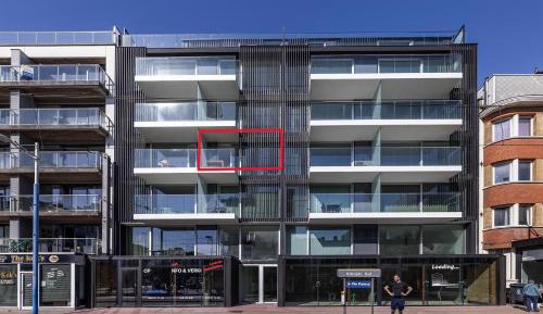 Two-Bedroom Apartment with City View
