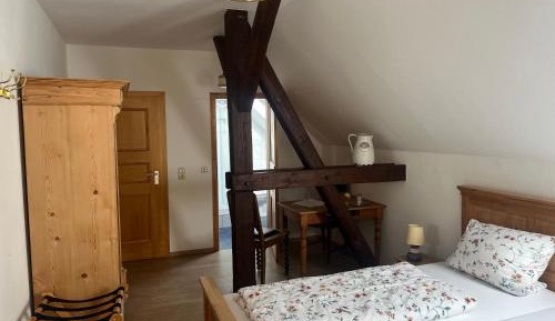 Double or Twin Room with Bathroom