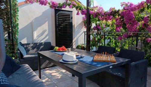 Two Bedroom Holiday Home with Terrace