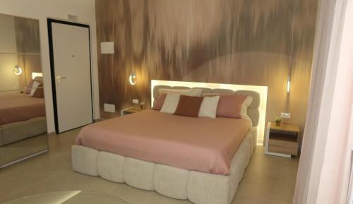 Double Room with Balcony and Sea View