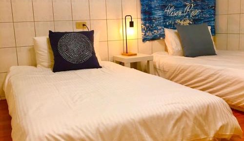 Mixed Dormitory Room