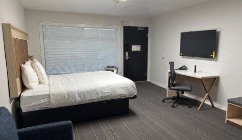 Queen Room - Disability Access