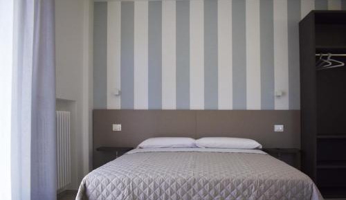 Double Room with Balcony (3 Adults)