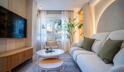 Apartment with Balcony