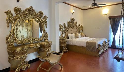 King Suite