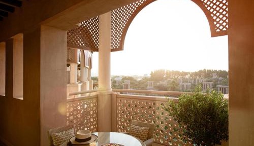 Arabian Family Club Room