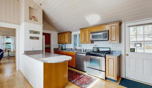 Two Bedroom Holiday Home