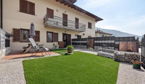 Superior One-Bedroom Apartment