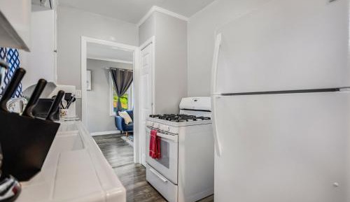 One-Bedroom House