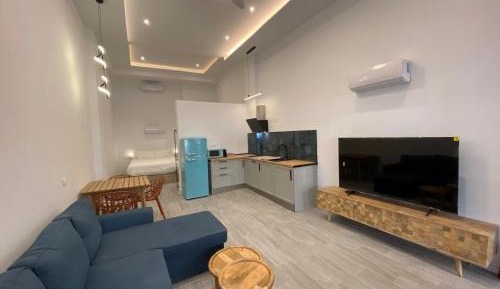 One-Bedroom Apartment