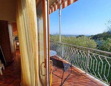 Two-Bedroom Apartment with Terrace and Sea View