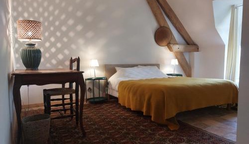 Queen Room with Garden View