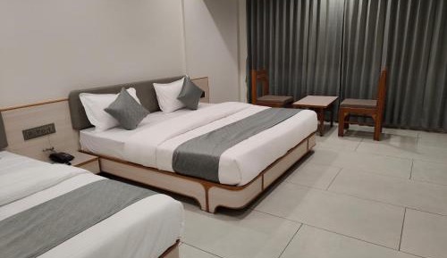 Executive Triple Room