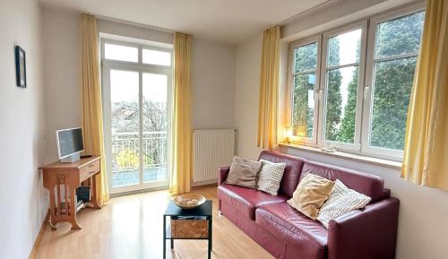 One-Bedroom Apartment with Balcony