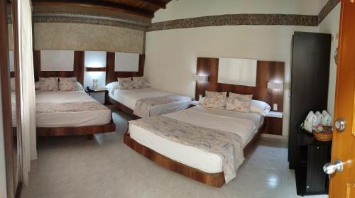 Triple Room