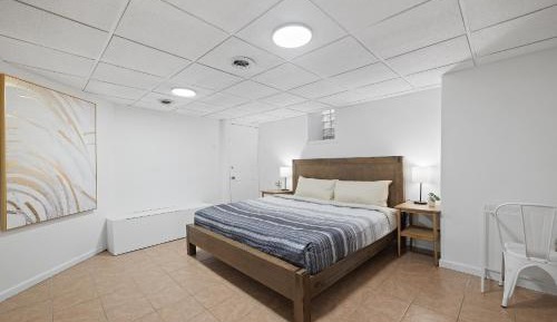 Double Room with Shared Bathroom