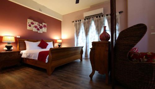 Queen Room with Balcony