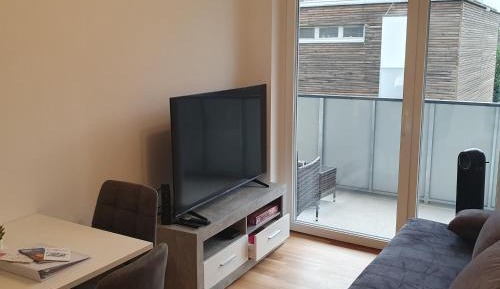 One-Bedroom Apartment with Balcony