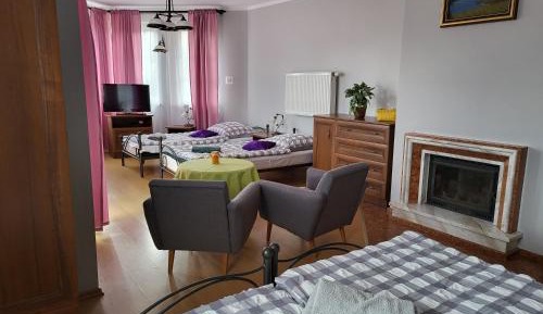 Quadruple Room with Private External Bathroom