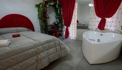 Queen Room with Spa Bath