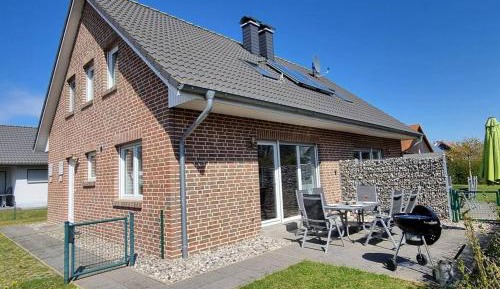 Six-Bedroom House
