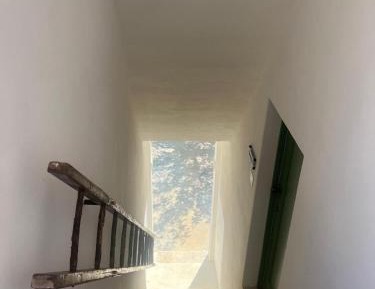 Deluxe Room (2 Adults + 1 Child)