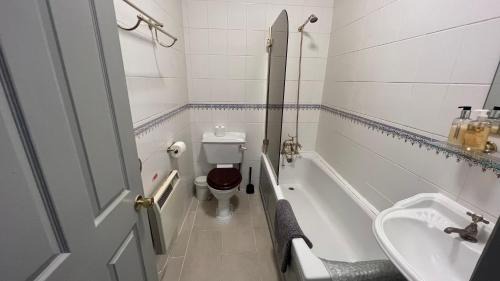 Deluxe Double Room with Shower