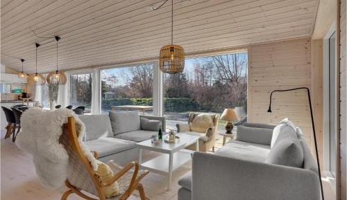 Four-Bedroom Holiday Home