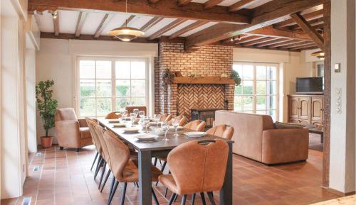 Four-Bedroom Holiday Home