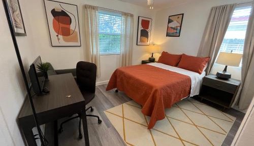 Double Room with Shared Bathroom