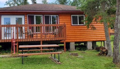 Three-Bedroom Holiday Home 
