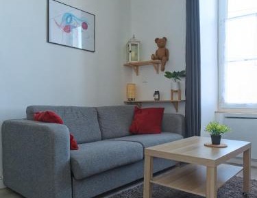 Studio with Sofa Bed