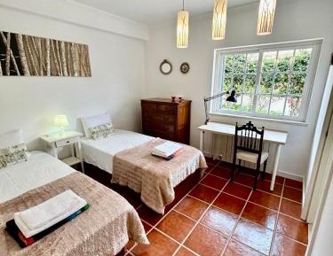 Twin Room with Private Bathroom