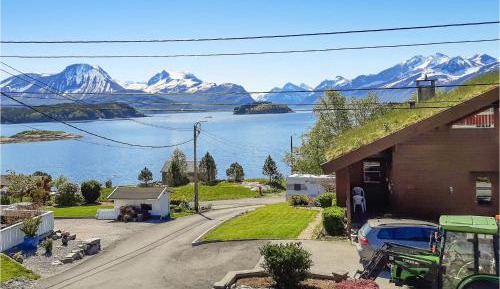 Two-Bedroom Holiday Home